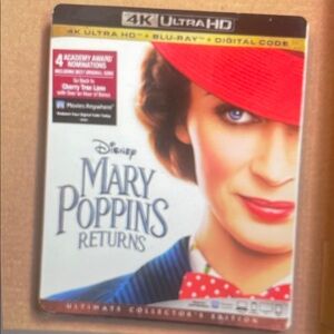 Disney Mary Poppins Returns 4K Ultra HD with Red Hat